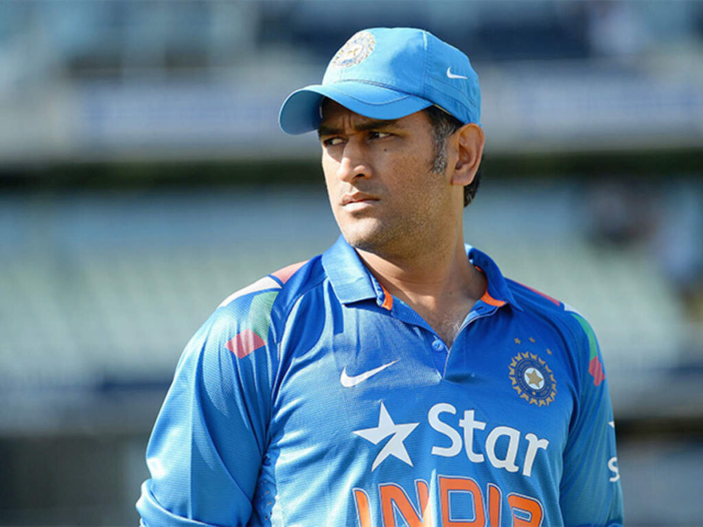 Mahendra Singh Dhoni biography: Height, age, girlfriend, wife, family & more